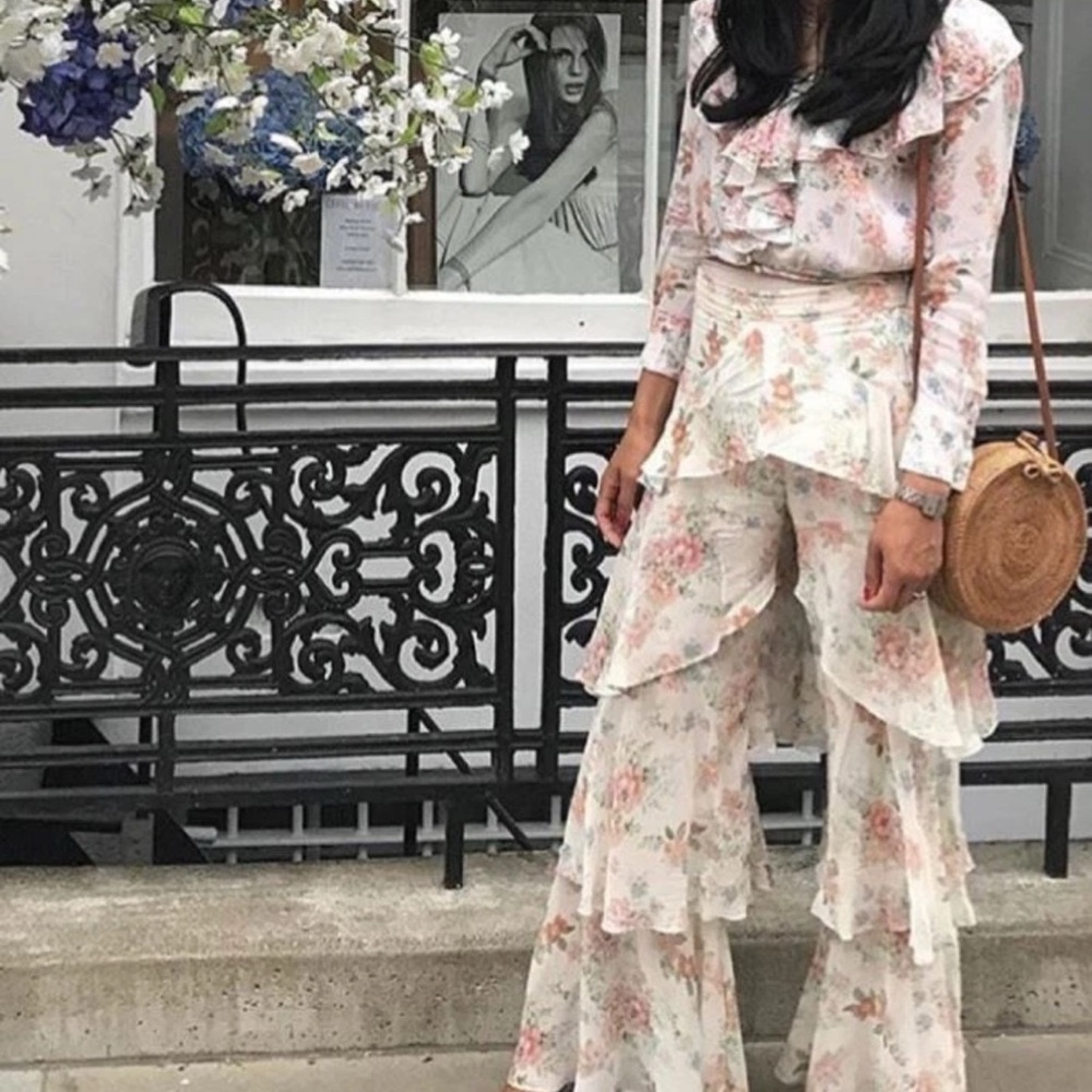 Zara New Woman Floral Trousers With Frills - Picture 2 of 6